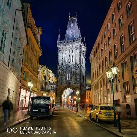 Metropole De Luxe Lägenhet *