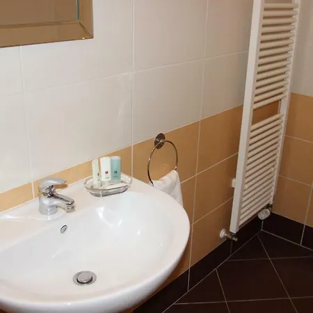Metropole De Luxe Apartment *